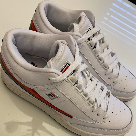 BNWB FILA WHITE SIZE 8 men’s - Picture 10 of 13